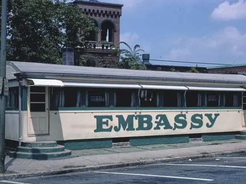 The Embassy Diner, a cream and green dining car